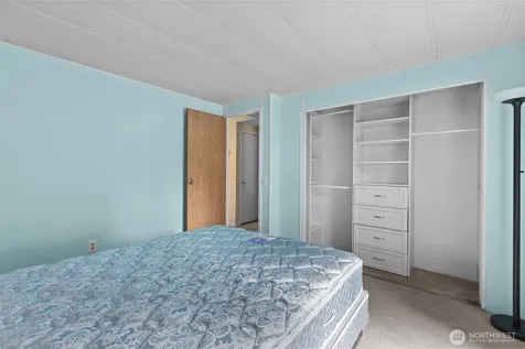 15404 SE 302nd Street Kent WA 98042