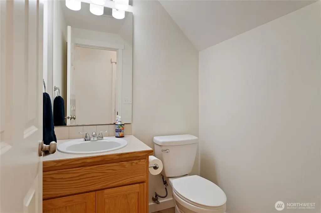 10612 NE Kingston Meadows Circle Kingston WA 98346