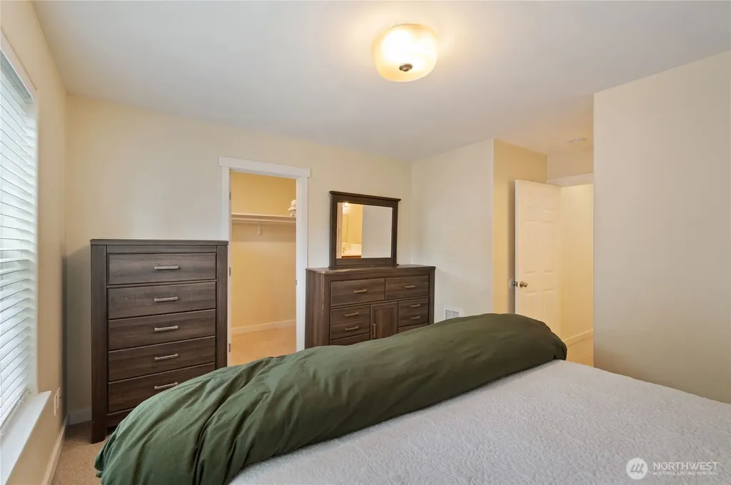 10612 NE Kingston Meadows Circle Kingston WA 98346