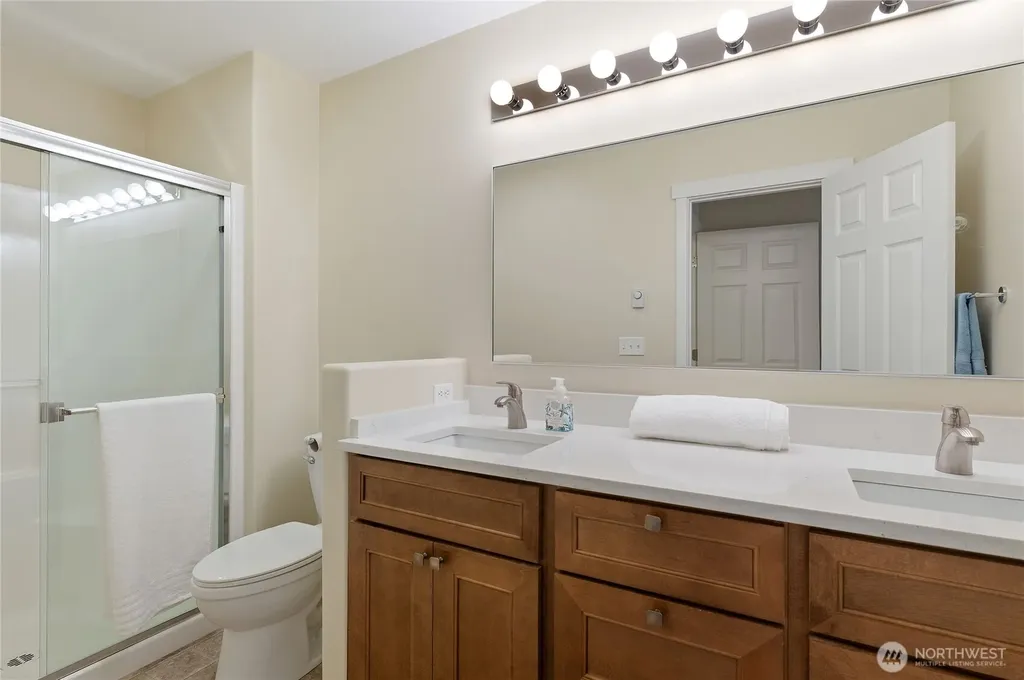 10612 NE Kingston Meadows Circle Kingston WA 98346