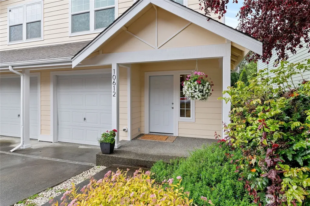 10612 NE Kingston Meadows Circle Kingston WA 98346