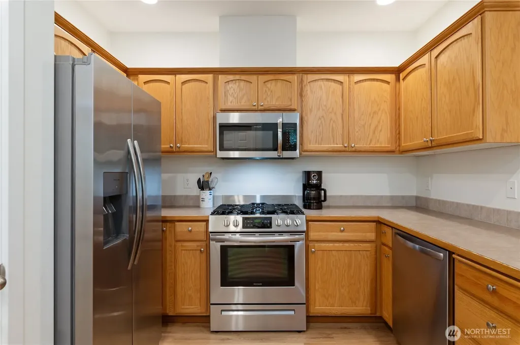 10612 NE Kingston Meadows Circle Kingston WA 98346
