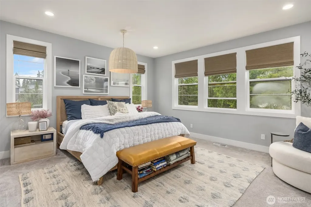 8701 NE Winslow Grove Court Bainbridge Island WA 98110
