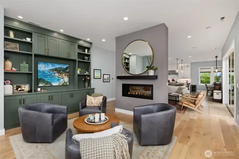 8701 NE Winslow Grove Court Bainbridge Island WA 98110