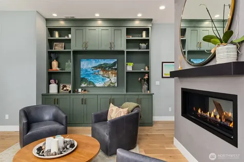8701 NE Winslow Grove Court Bainbridge Island WA 98110