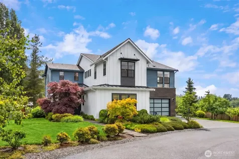 8701 NE Winslow Grove Court Bainbridge Island WA 98110