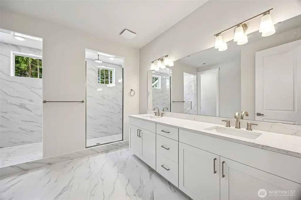 13712 100th Street NE Lake Stevens WA 98258