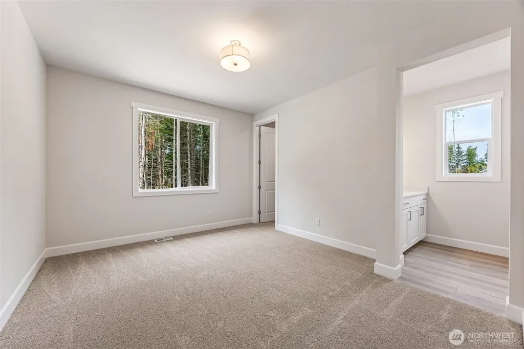 13712 100th Street NE Lake Stevens WA 98258