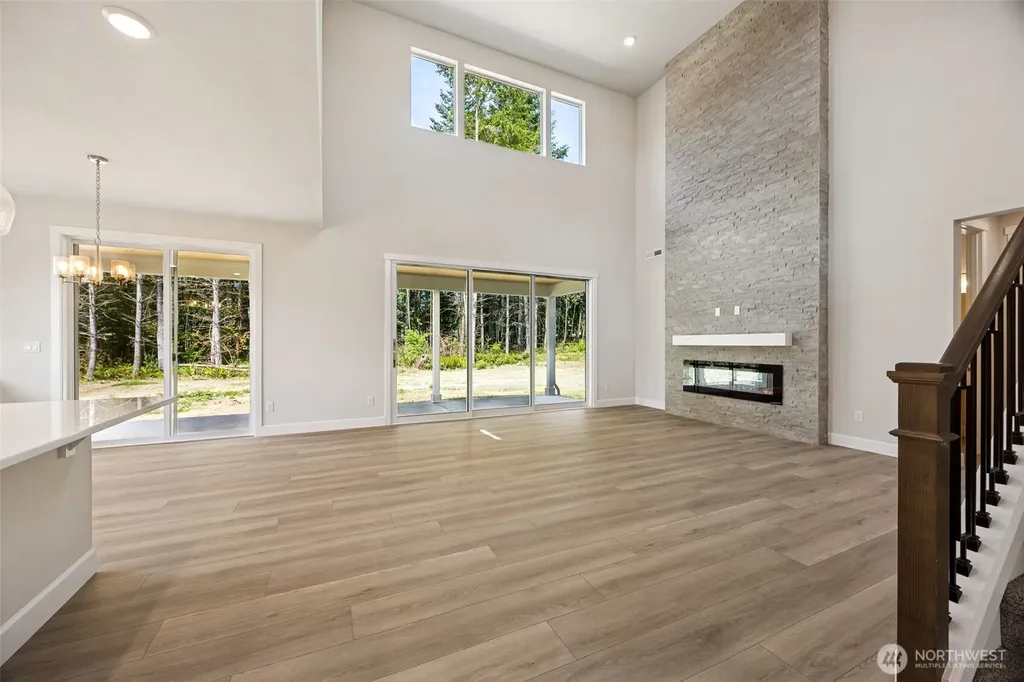 13712 100th Street NE Lake Stevens WA 98258