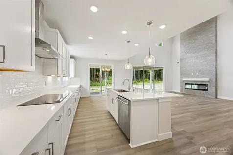 13712 100th Street NE Lake Stevens WA 98258