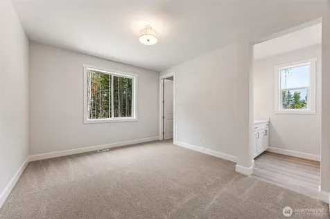 13712 100th Street NE Lake Stevens WA 98258