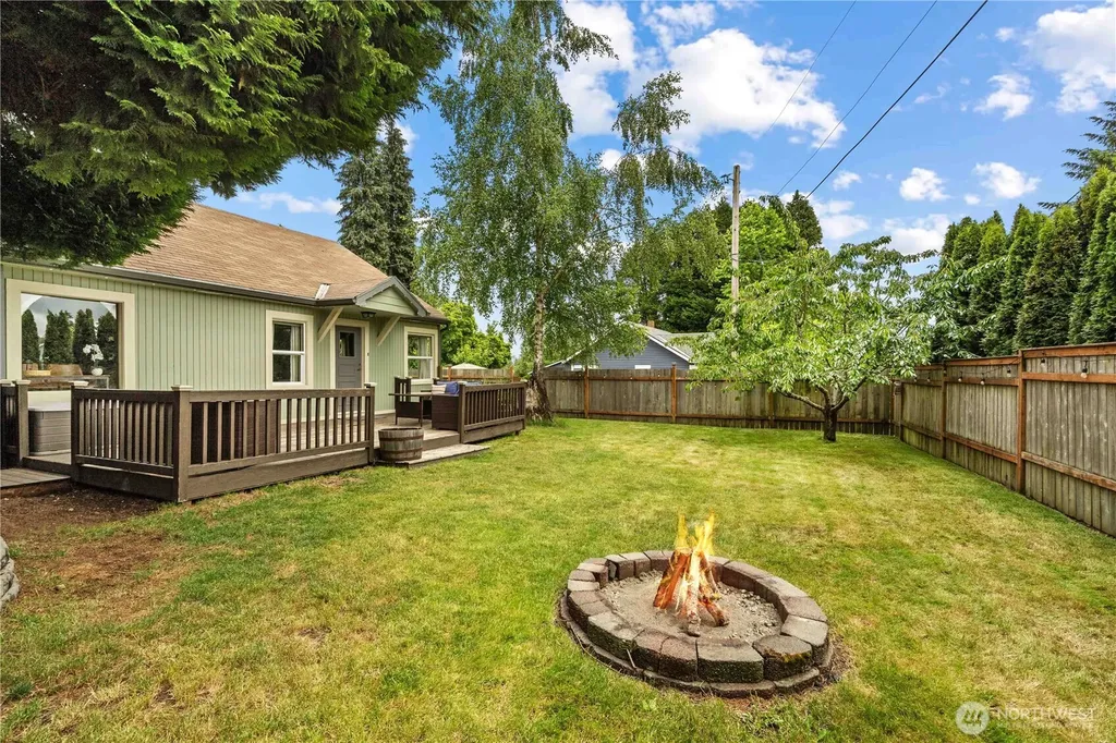 1 E Mcgill Avenue Everett WA 98208