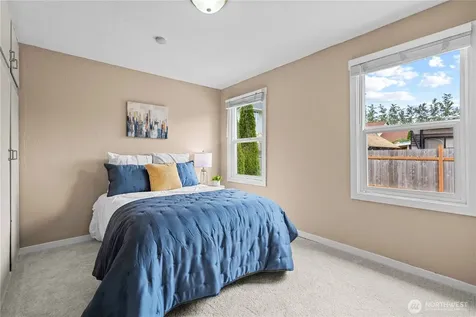 1 E Mcgill Avenue Everett WA 98208