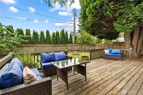 1 E Mcgill Avenue Everett WA 98208