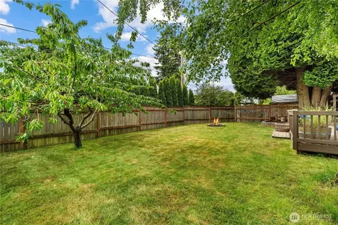 1 E Mcgill Avenue Everett WA 98208