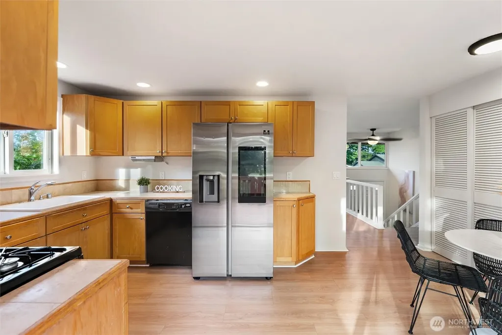 1119 Shelton Avenue NE Renton WA 98056