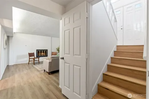 1119 Shelton Avenue NE Renton WA 98056