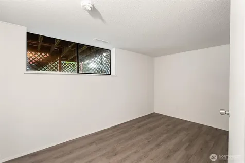 1119 Shelton Avenue NE Renton WA 98056