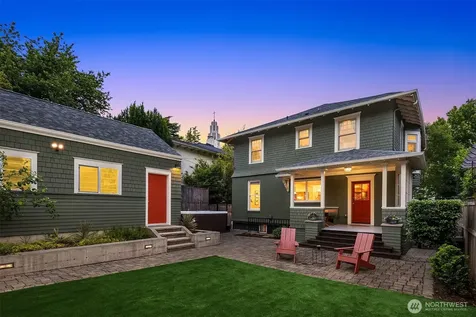 721 18th Avenue E Seattle WA 98112