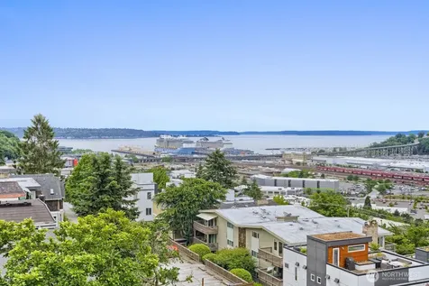 2573 13th Avenue W Seattle WA 98119