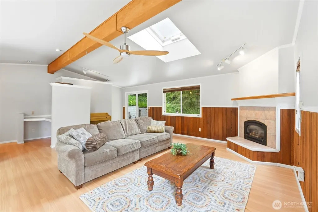 4243 Timberline Road Clinton WA 98236