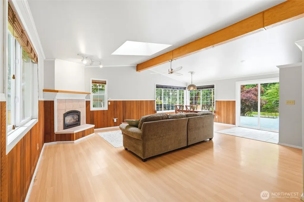 4243 Timberline Road Clinton WA 98236