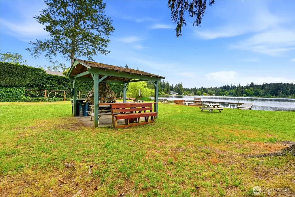 4243 Timberline Road Clinton WA 98236