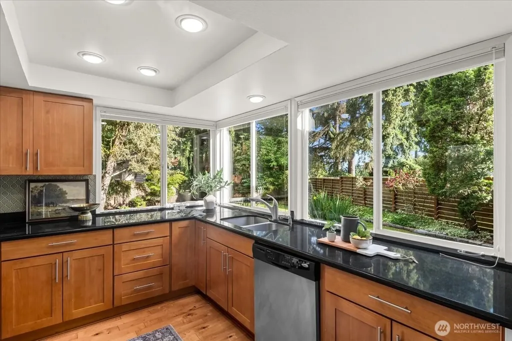 13154 91st Place NE Kirkland WA 98034