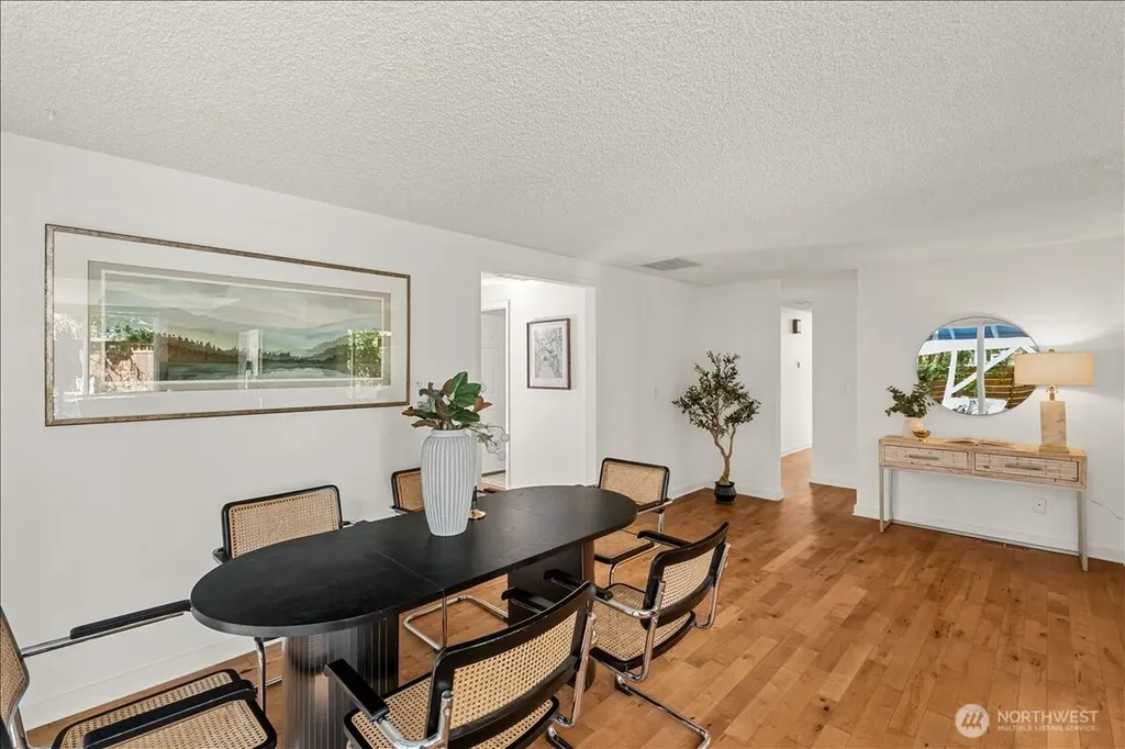 13154 91st Place NE Kirkland WA 98034