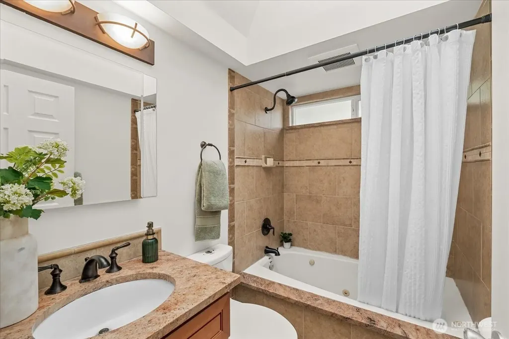 13154 91st Place NE Kirkland WA 98034