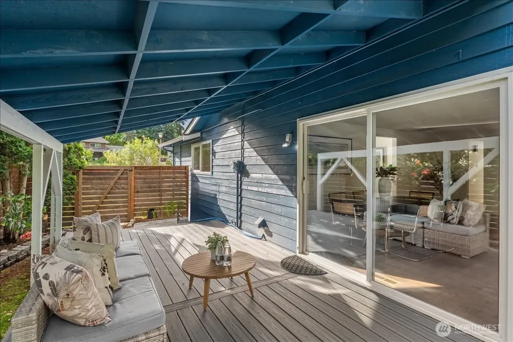 13154 91st Place NE Kirkland WA 98034