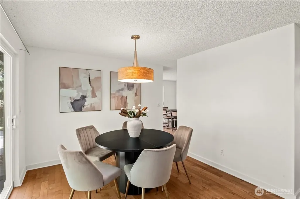 13154 91st Place NE Kirkland WA 98034