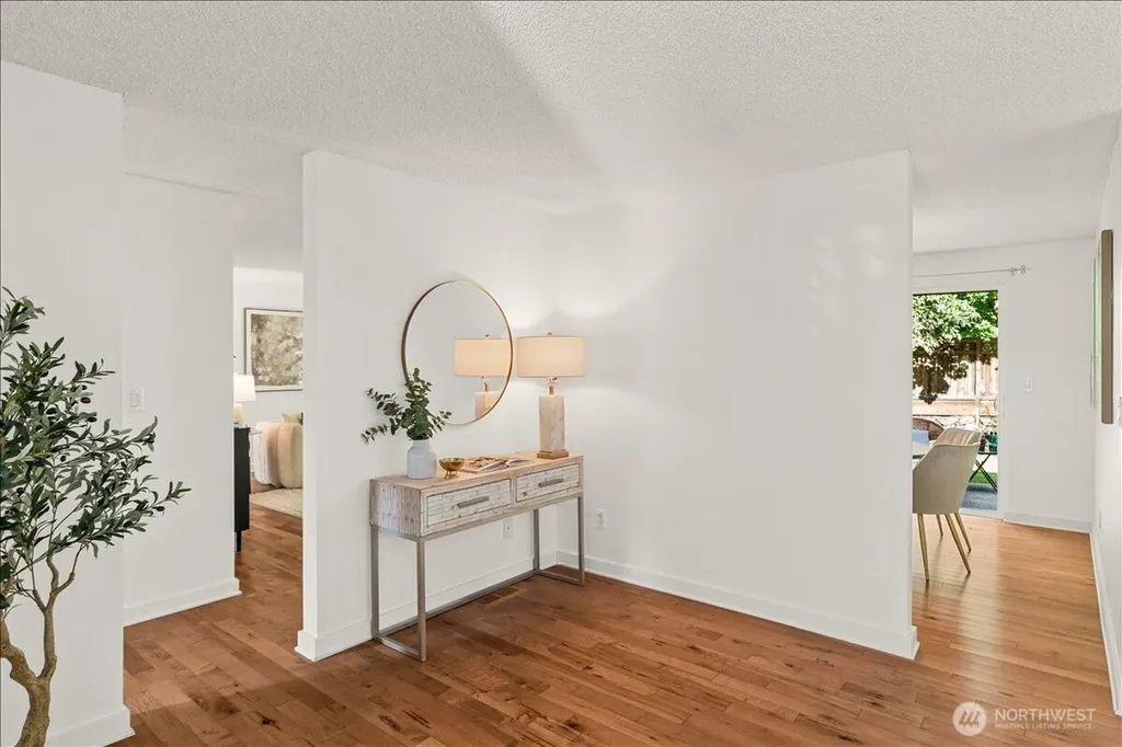 13154 91st Place NE Kirkland WA 98034