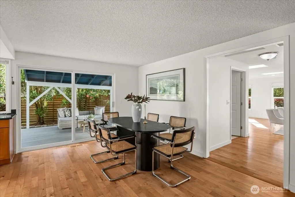 13154 91st Place NE Kirkland WA 98034