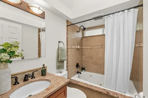 13154 91st Place NE Kirkland WA 98034