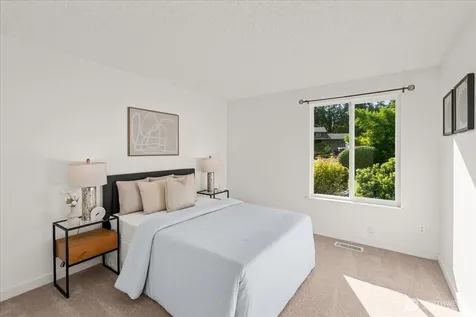 13154 91st Place NE Kirkland WA 98034