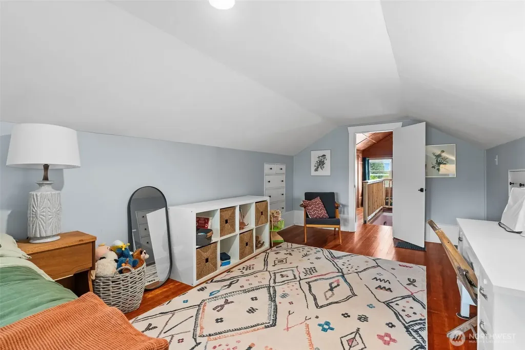 3711 Fawcett Avenue Tacoma WA 98418