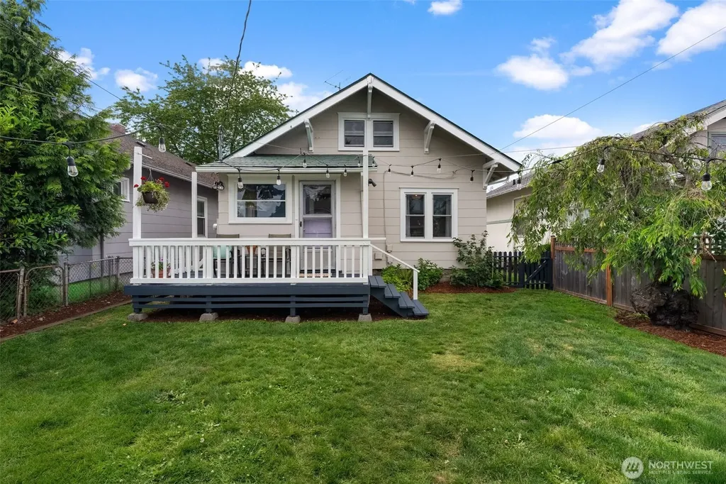 3711 Fawcett Avenue Tacoma WA 98418