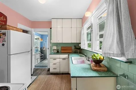3711 Fawcett Avenue Tacoma WA 98418