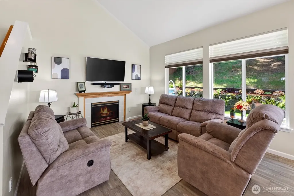 2202 Forest Ridge Drive SE Auburn WA 98002