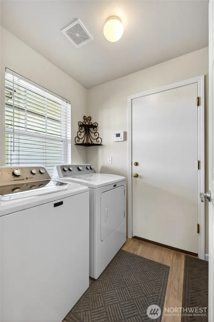 2202 Forest Ridge Drive SE Auburn WA 98002