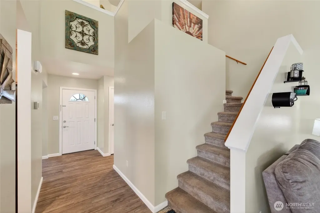 2202 Forest Ridge Drive SE Auburn WA 98002