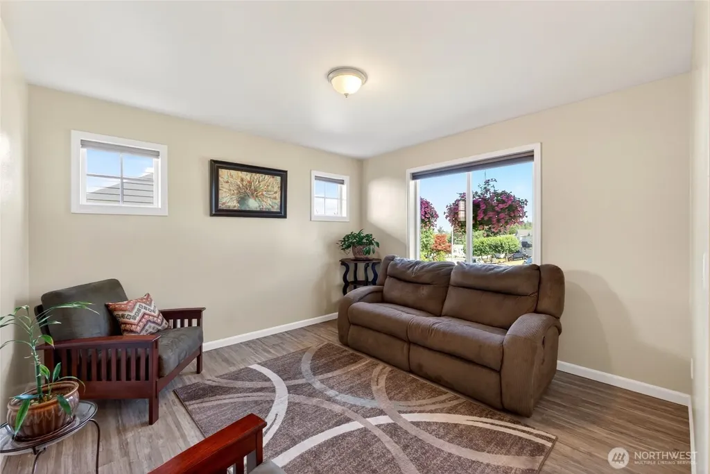 2202 Forest Ridge Drive SE Auburn WA 98002