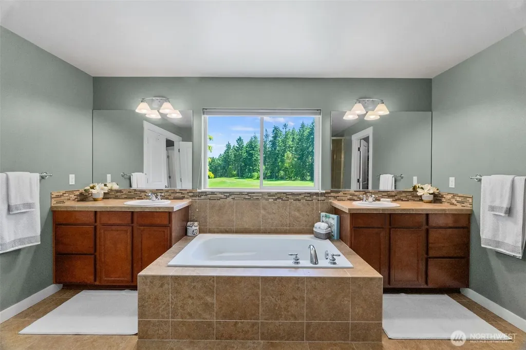 8983 Windham Court NE Lacey WA 98516