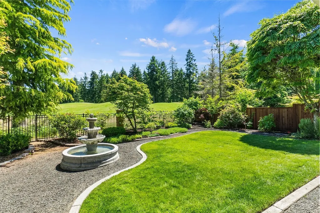 8983 Windham Court NE Lacey WA 98516