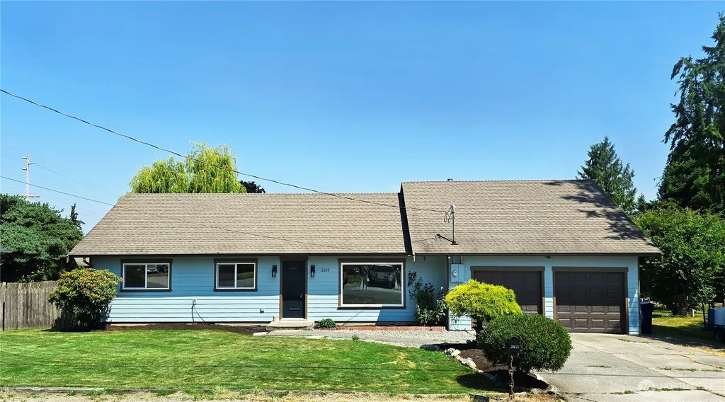 2215 Alison Avenue Mount Vernon WA 98273
