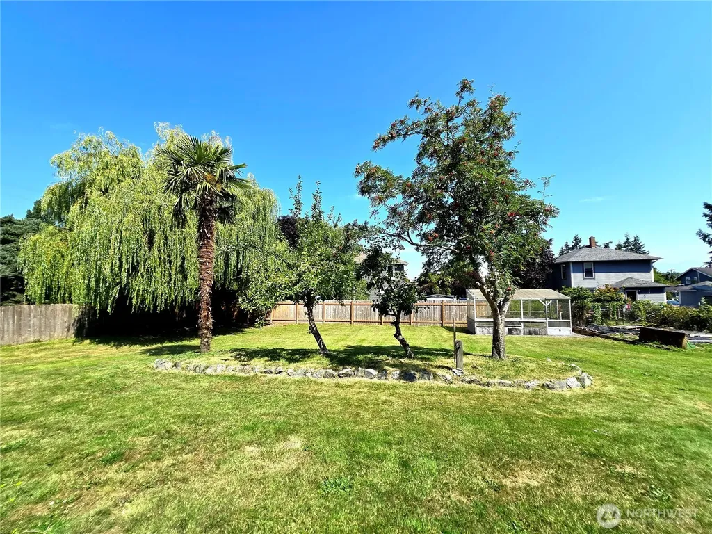 2215 Alison Avenue Mount Vernon WA 98273