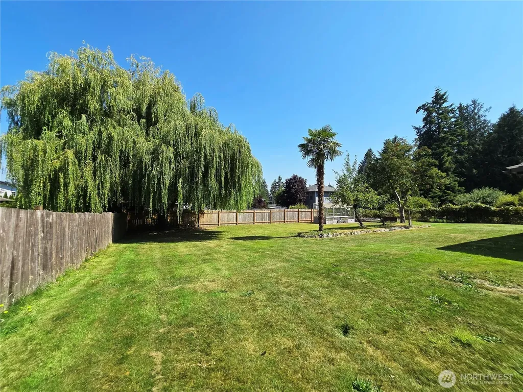 2215 Alison Avenue Mount Vernon WA 98273