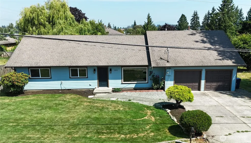2215 Alison Avenue Mount Vernon WA 98273