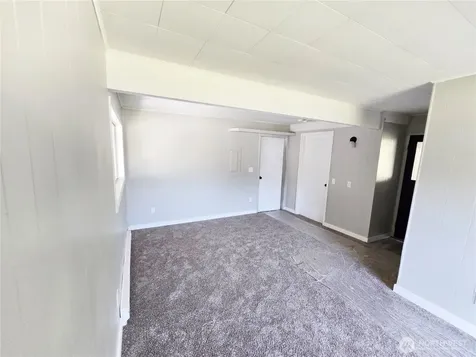 2215 Alison Avenue Mount Vernon WA 98273
